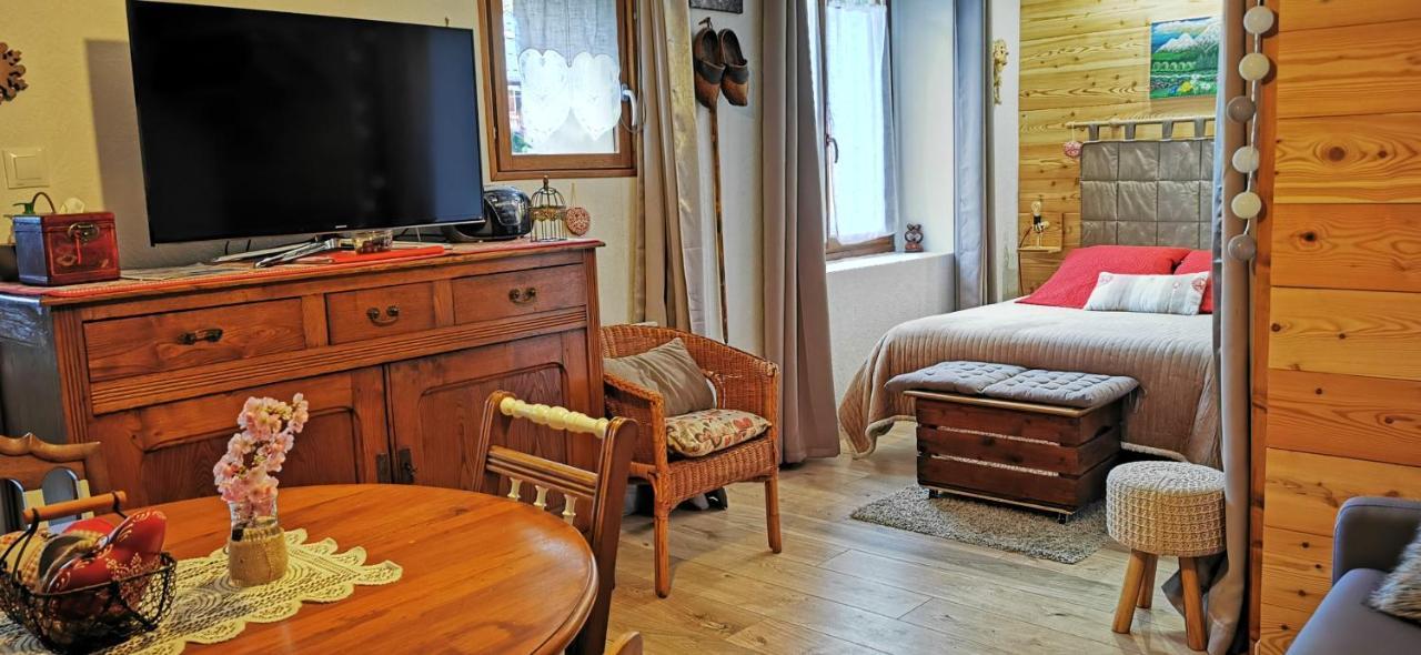 La Grange De Lina Apartman Grignon Kültér fotó