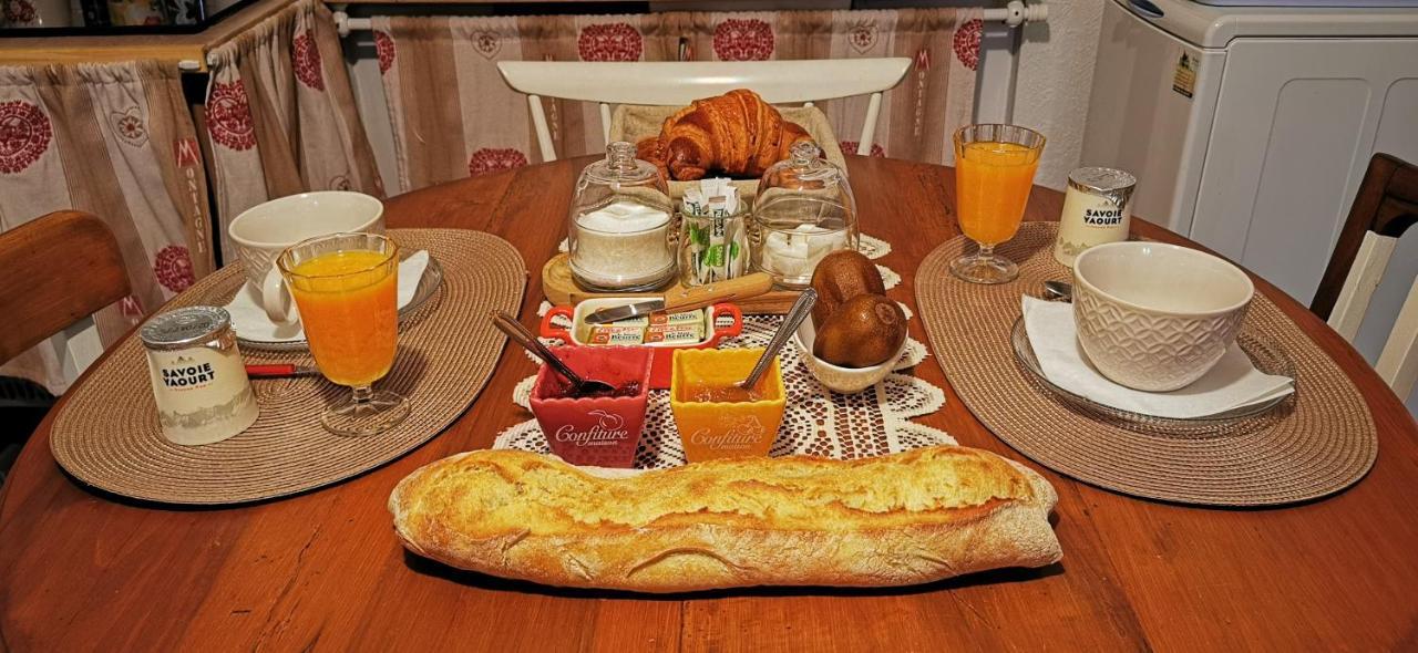 La Grange De Lina Apartman Grignon Kültér fotó